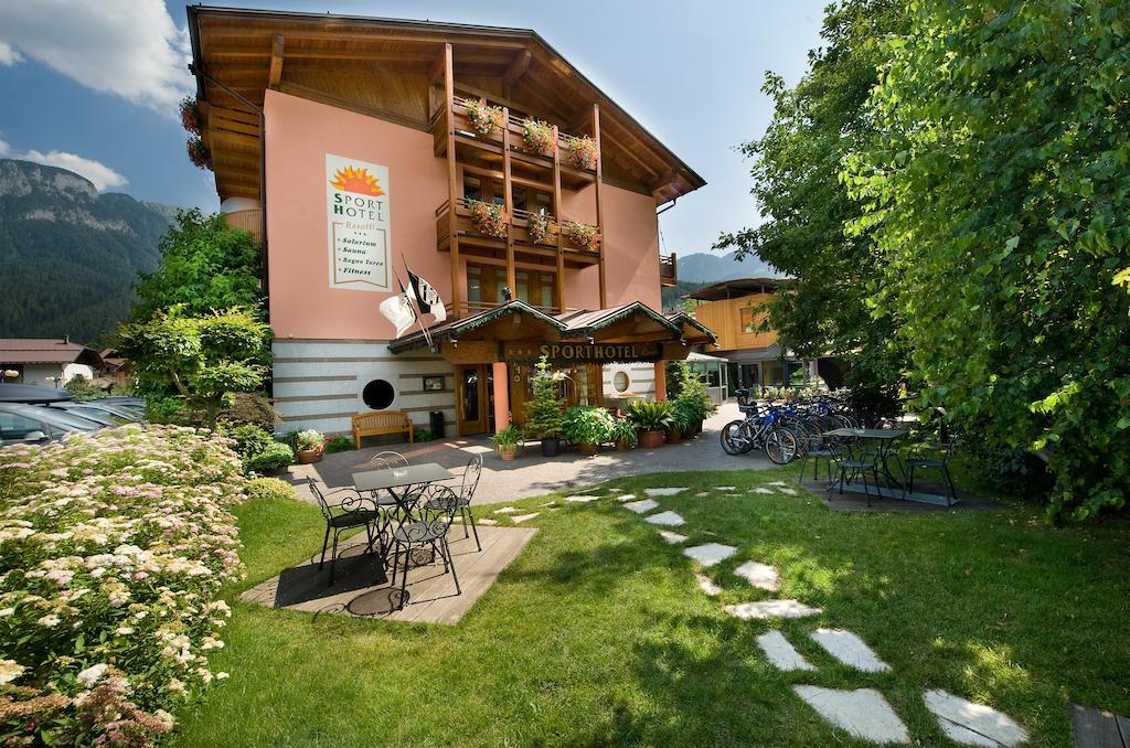 Sporthotel Rosatti Dimaro Exterior foto