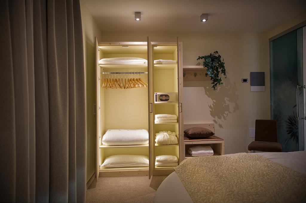 Sporthotel Rosatti Dimaro Quarto foto